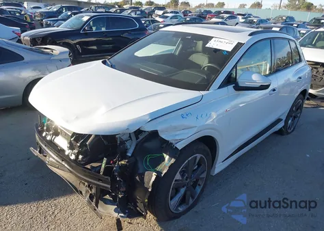 2024 Audi Q4 E-Tron Premium Plus 55 Quattro из США, поврежденный, VIN WA1LUBFZ4RP057285